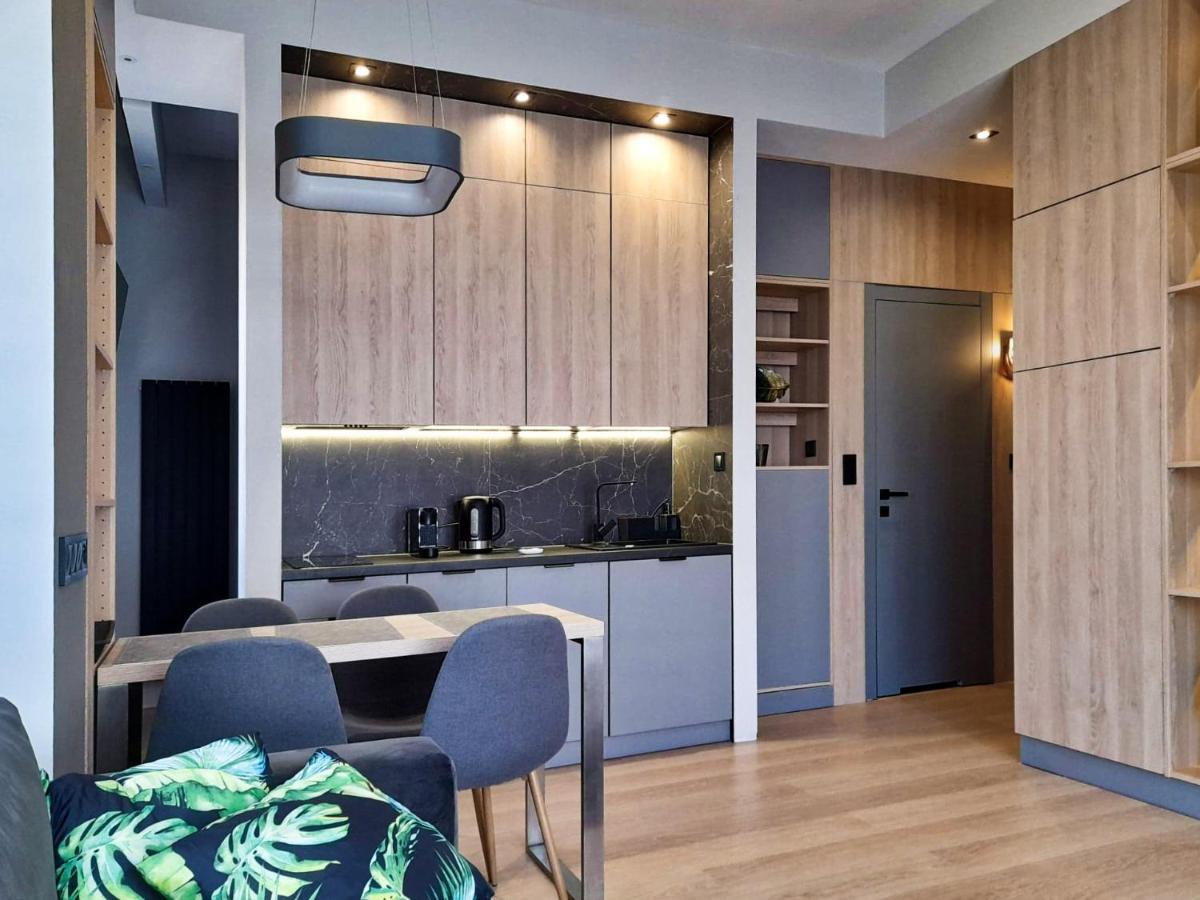 4Uapart-Apartment Suite Platan Tower Paradiso سفينويتشي المظهر الخارجي الصورة